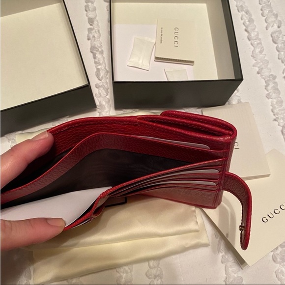 Gucci wallet - Picture 2 of 3